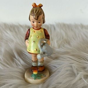 Goebel Hummel | Little Gardner Figurine TMK-2